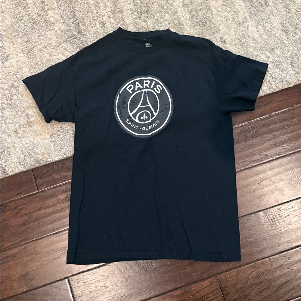 Paris Saint-Germain Black T-Shirt; men’s medium (fits more like small)